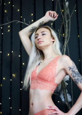 Проститутка Валерия