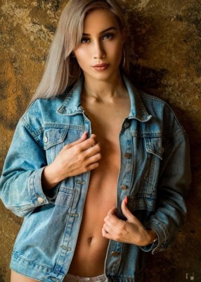 Проститутка Вика